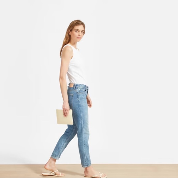 Everlane The Super-Soft Relaxed Jean, Size 24, Light Vintage - Picture 2 of 7